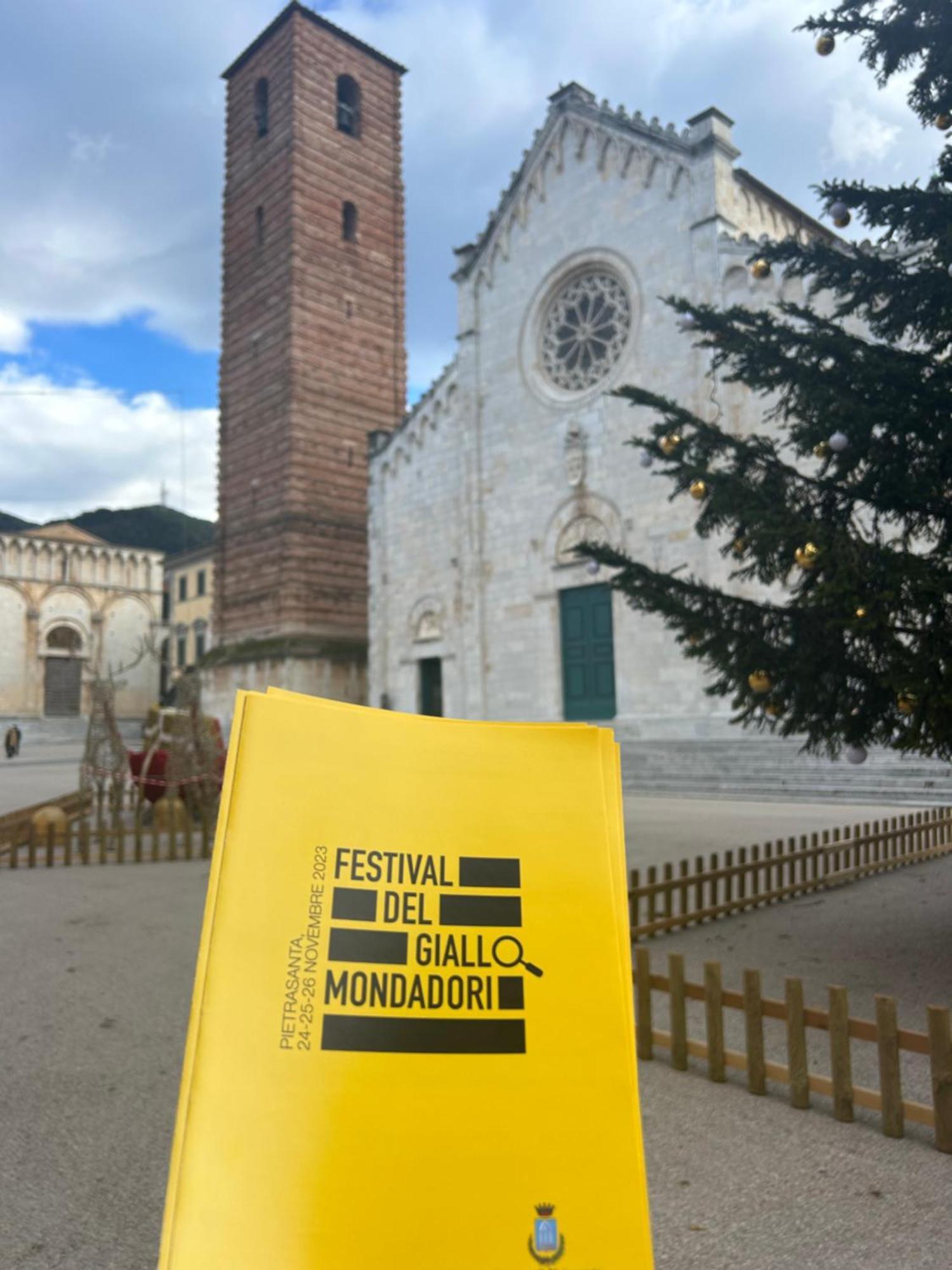 Art Hotel Pietrasanta Luaran gambar