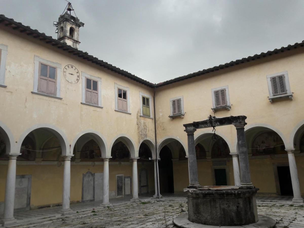 Art Hotel Pietrasanta Luaran gambar